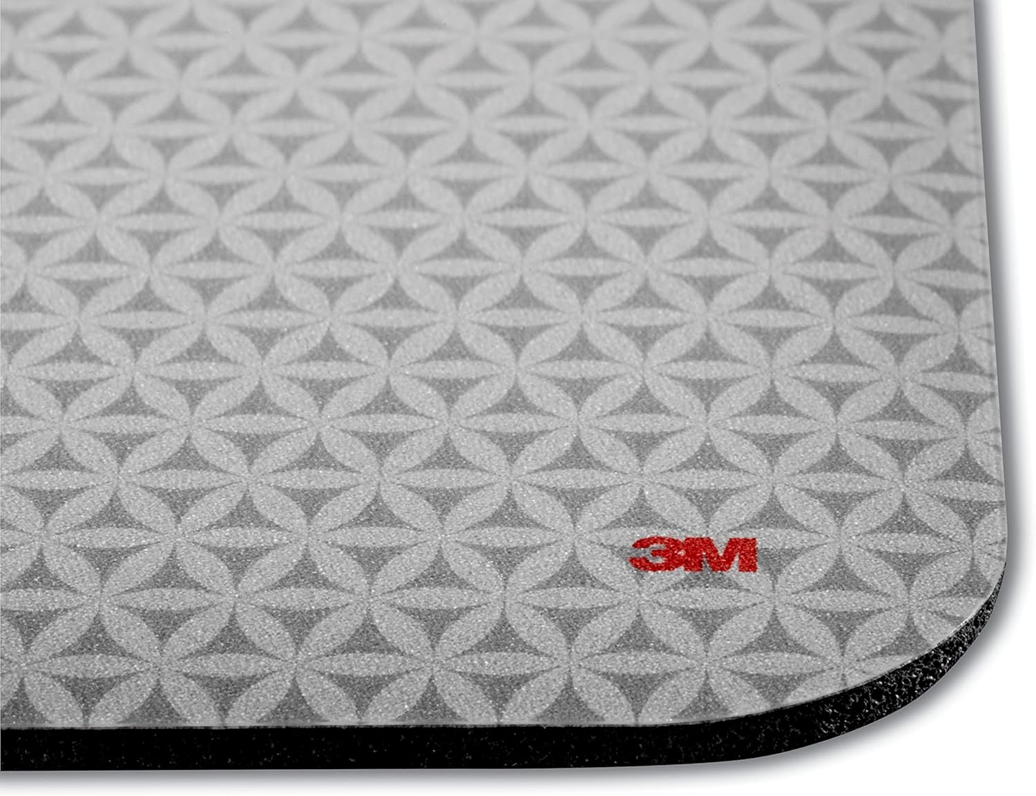 3M Precise Mouse Pad Enhances the Precision of Optical Mice at Fast Speeds. Easy to Clean. Stays in Place. 9 in x 8 in (MP114-BSD1)